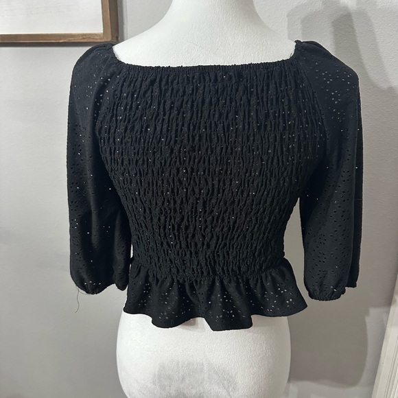 Urban outfitters - Elegant Black Ruched Women's Top - Picture 3 of 6